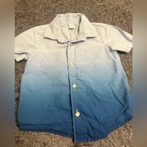 Toddler’s Short Sleeve Button Down Shirt! - Picture 1 of 9